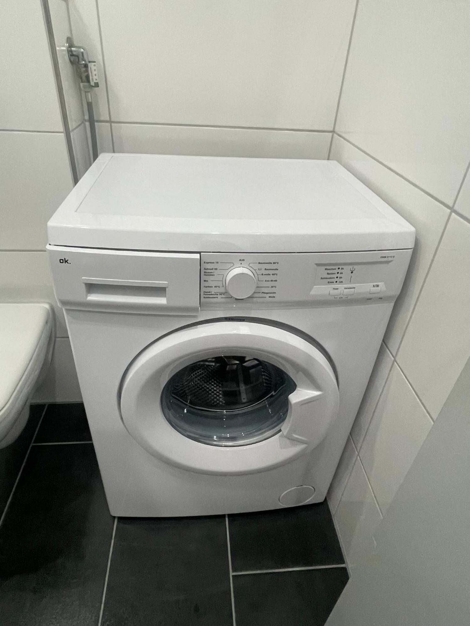 Naehe Hauptbahnhof & Ece-Center, Smart Tv Apartman Karlsruhe Kültér fotó